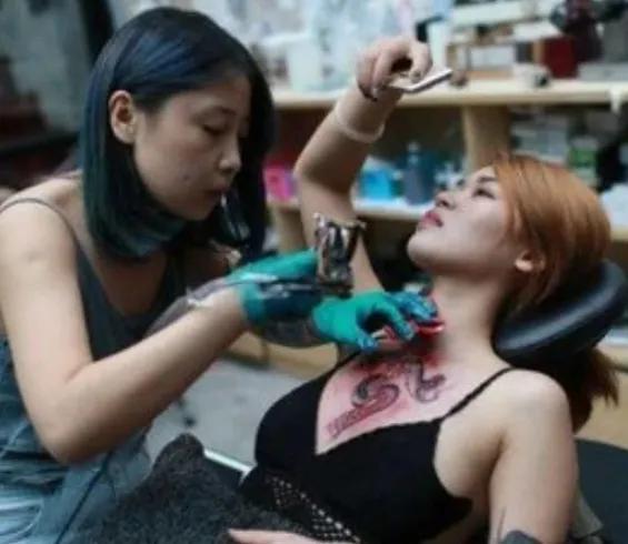 鸽子血纹身真的看不出,为什么鸽子血纹身危险