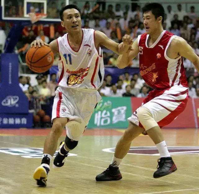 篮球广东五虎李群,篮球李群个人资料