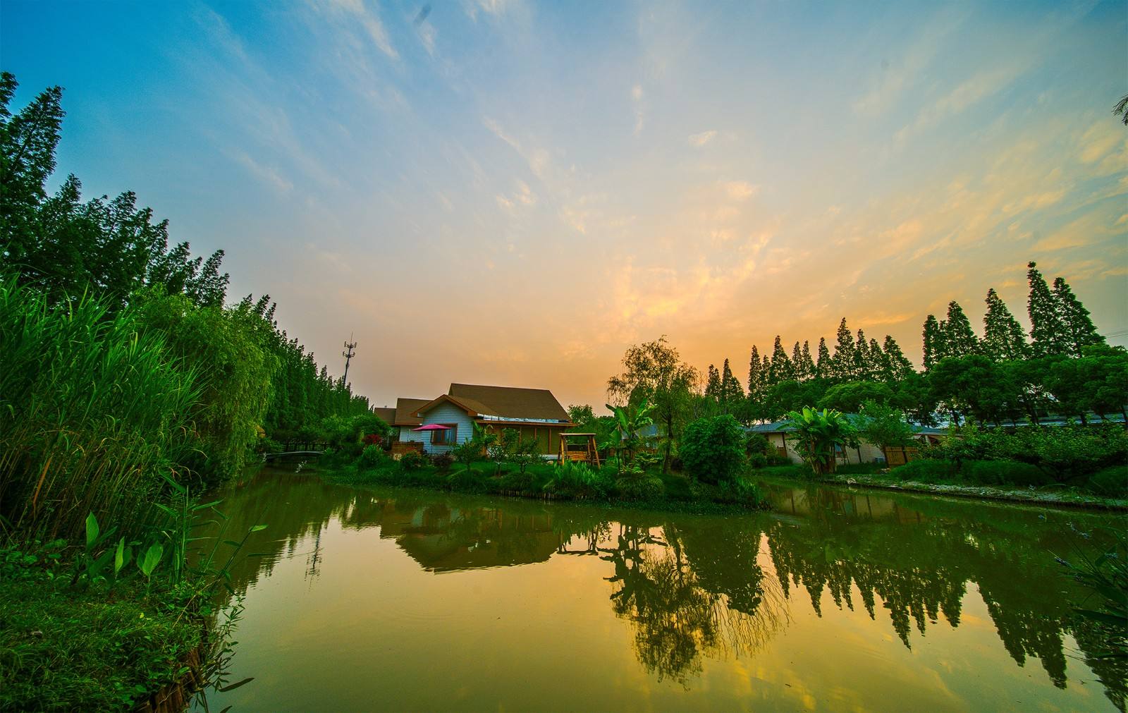 苏州市吴中太湖旅游景区,苏州市附近的旅游景区排名