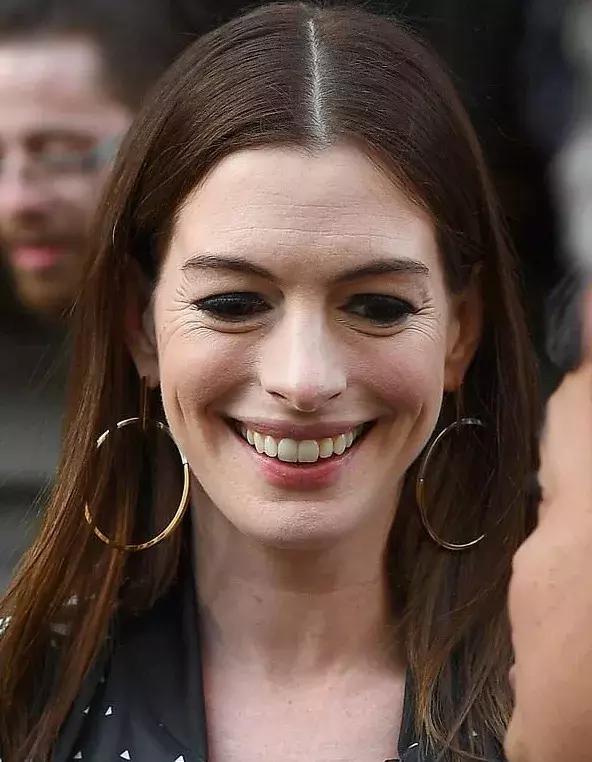 有了前法国第一夫人的百元“黑科技”眼霜，我把3000块眼霜扔了！