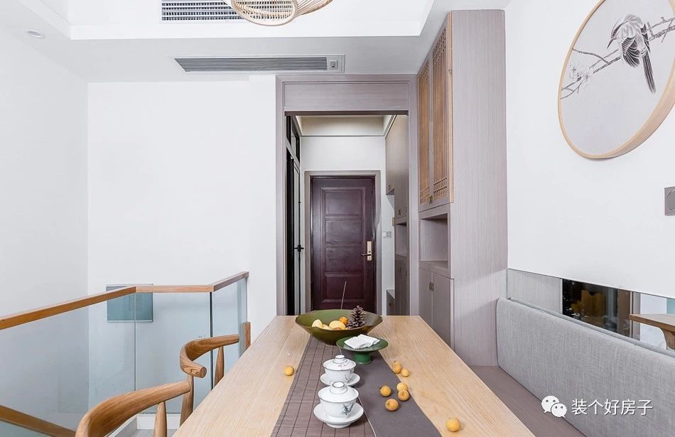 禅意新中式极简茶室风格,原木色书房客厅茶室一体化效果图