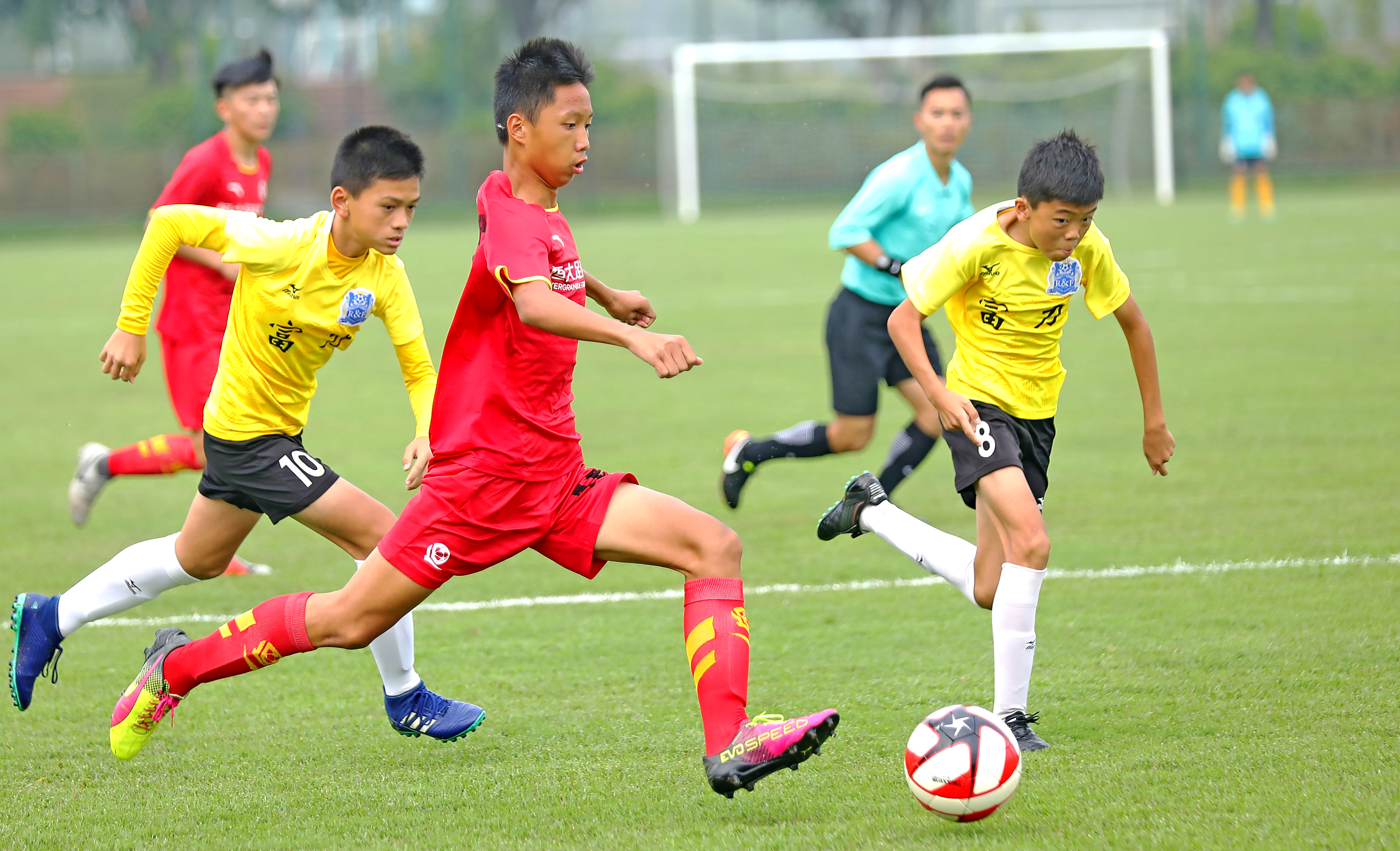 恒大足校u13鲁能,恒大足校u13成唯一全满贯得主