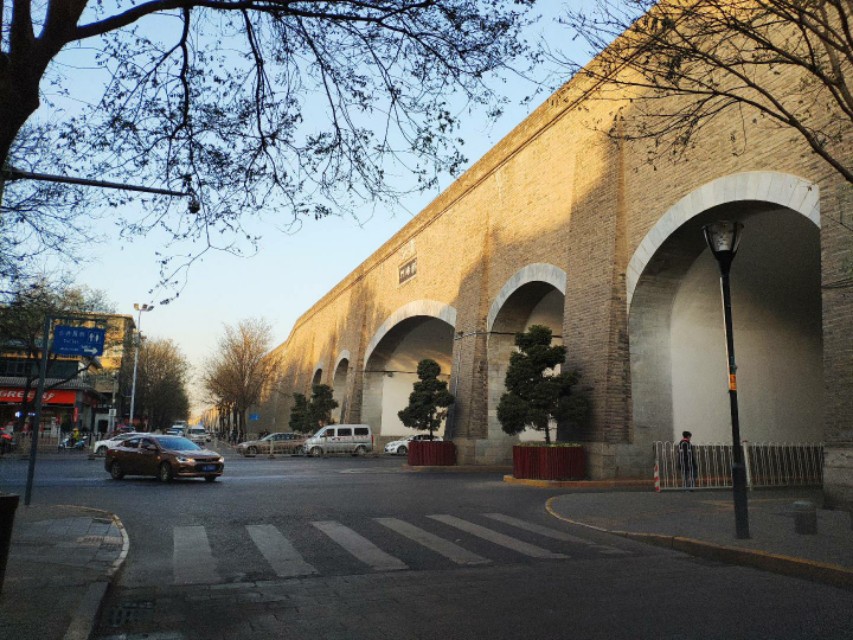 西安古城墙上的城门——朝阳门