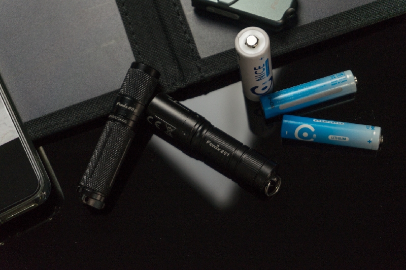 fenixe01,fenixe01v2.0手电