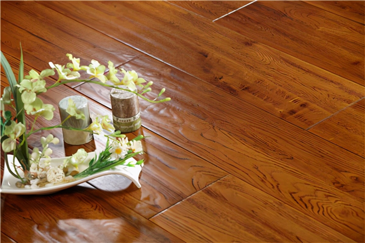 木地板防火能达到什么程度,木地板烧伤处理