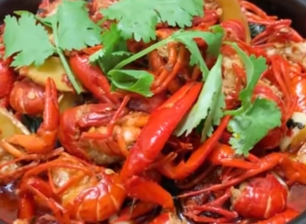 龙虾怎么做最快入味好吃,怎么做爆开的龙虾又脆又好吃