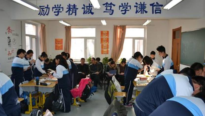 2020全景看高中|信息高级中学：双导师培养育英才