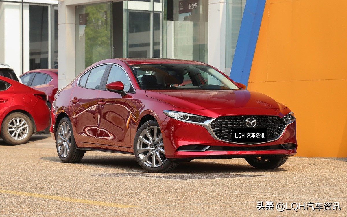 9.99万昂克赛拉可以自己加的配置,5万2千8的昂克赛拉