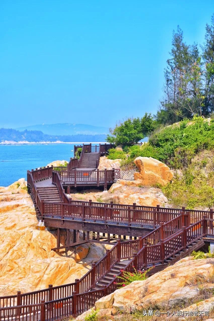 海蓝媲美三亚,福建这个被低估的宝藏地,夏天去太舒服了