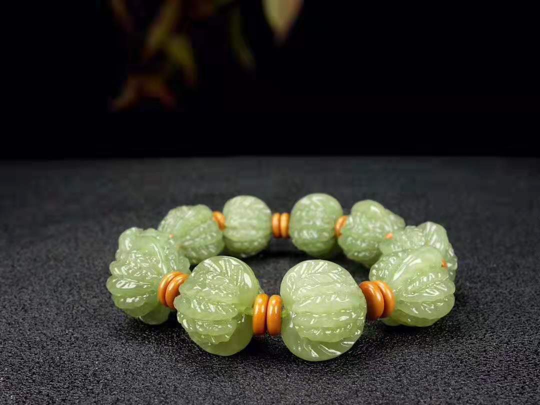 买玉如何不被坑,如何知道自己买的玉值不值