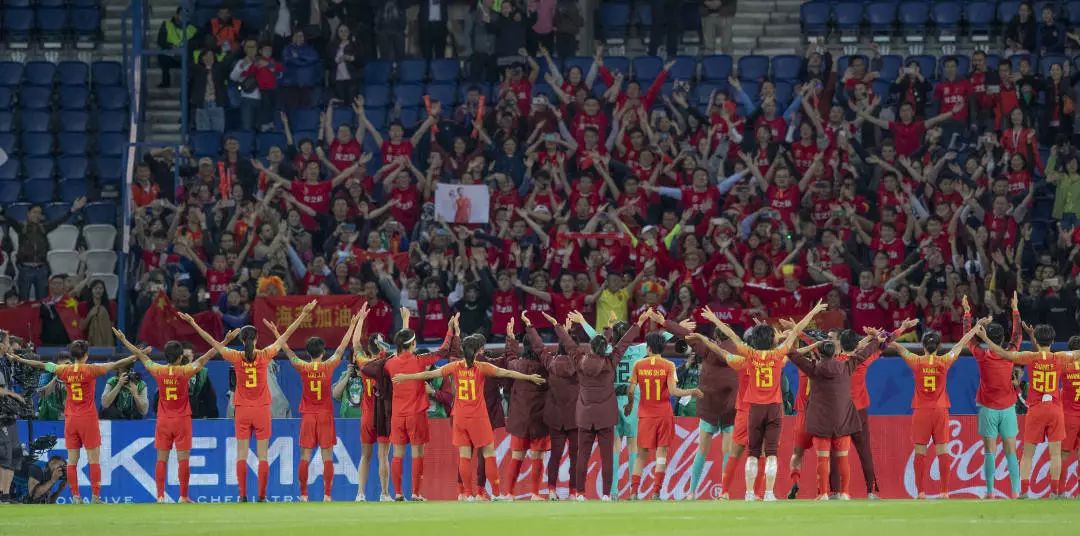 倔强玫瑰完整版,铿锵玫瑰剪辑版