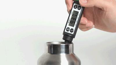 单手开盖无螺纹水杯,按压式自动开盖水杯