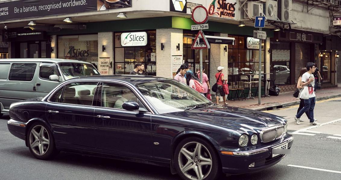 香港的车为什么要经常洗底盘,香港汽车为什么特别干净