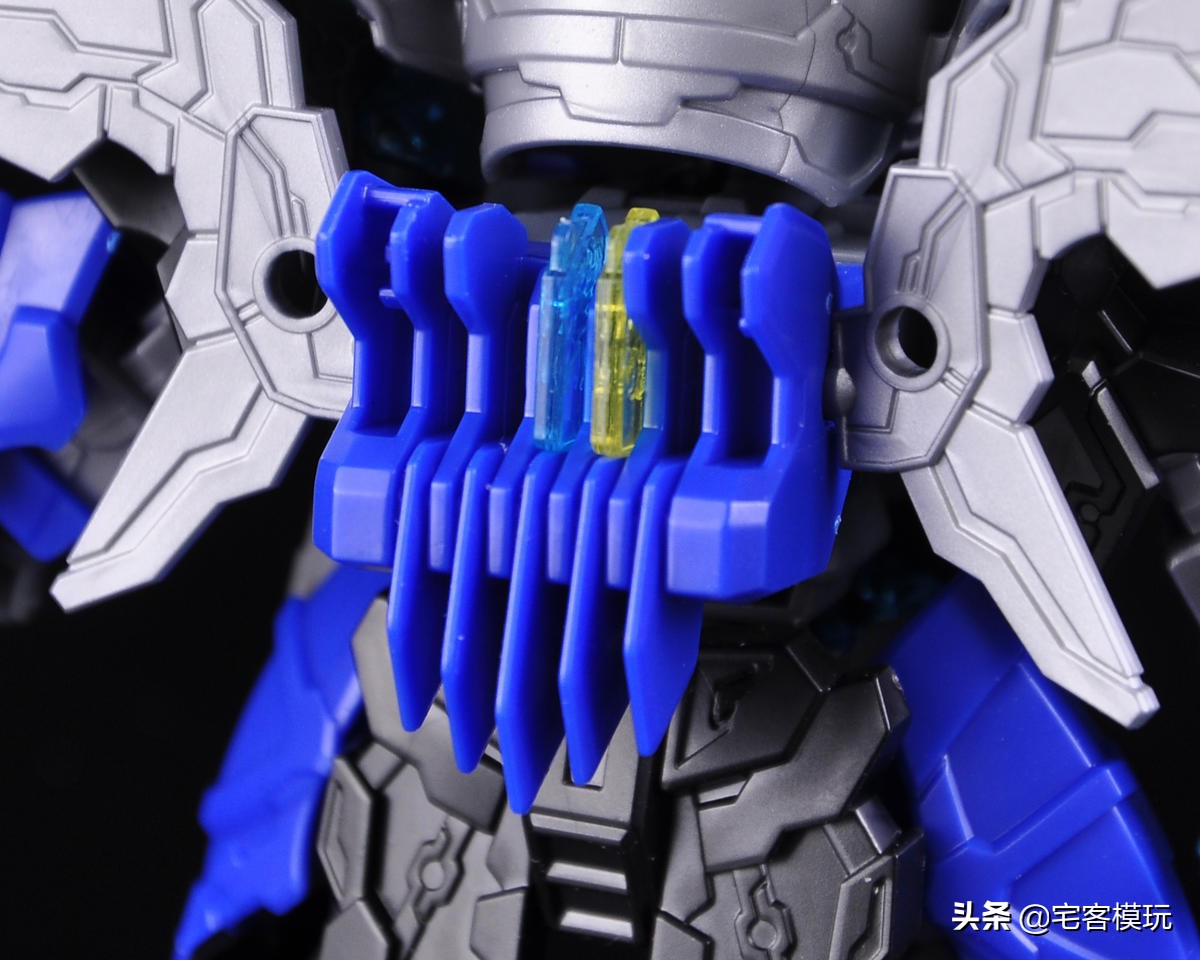 万代三国创杰传曹操飞翼,三国创杰传天霸曹操飞翼高达开箱