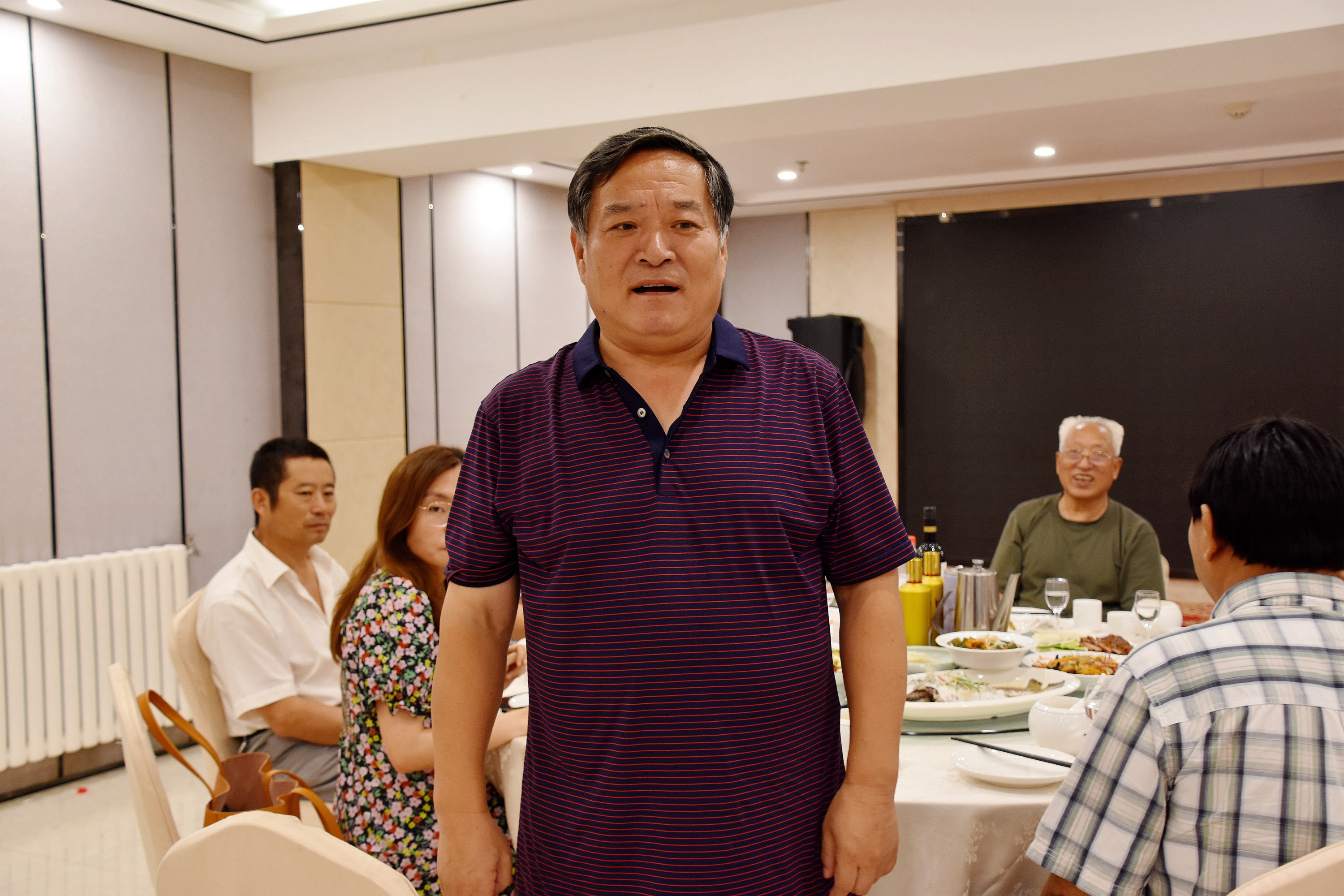 鸢飞社区福海花园小区举办庆祝建军94周年联谊会