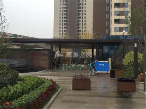 良乡万科物业,万科物业和配套设施