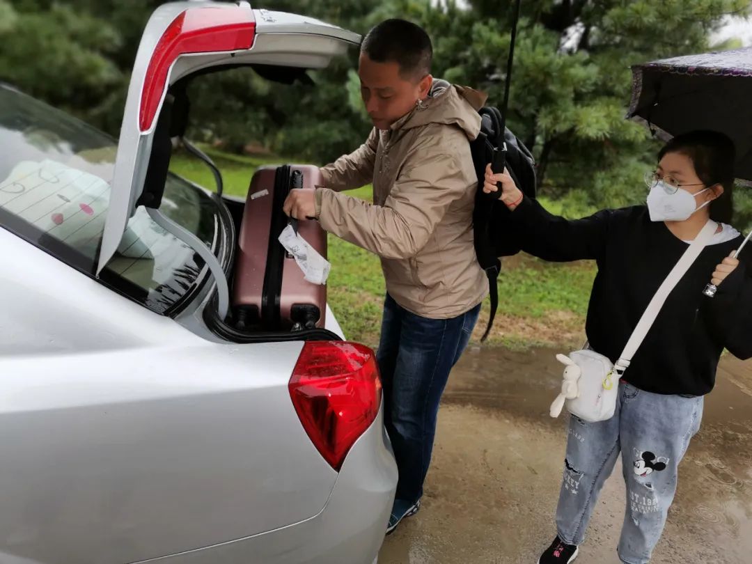 绿岛“背影”|这些瞬间,因为有你而更温暖难忘!