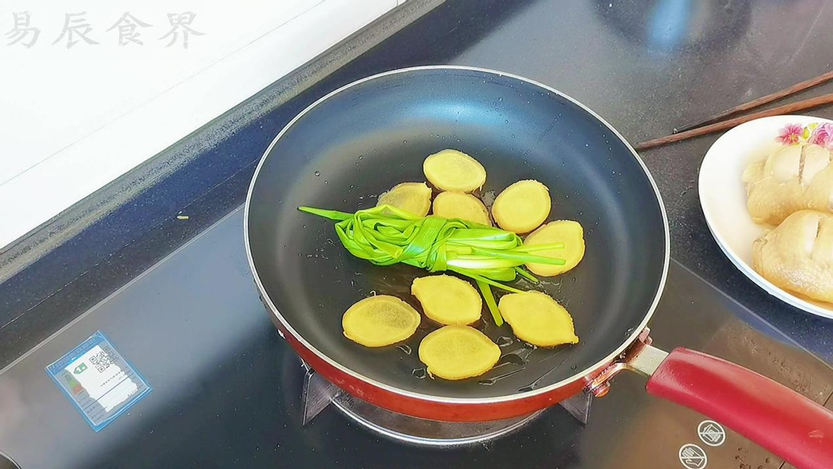 不加一滴水焖出史上最好吃的鸡腿,家常油焖鸡腿的做法
