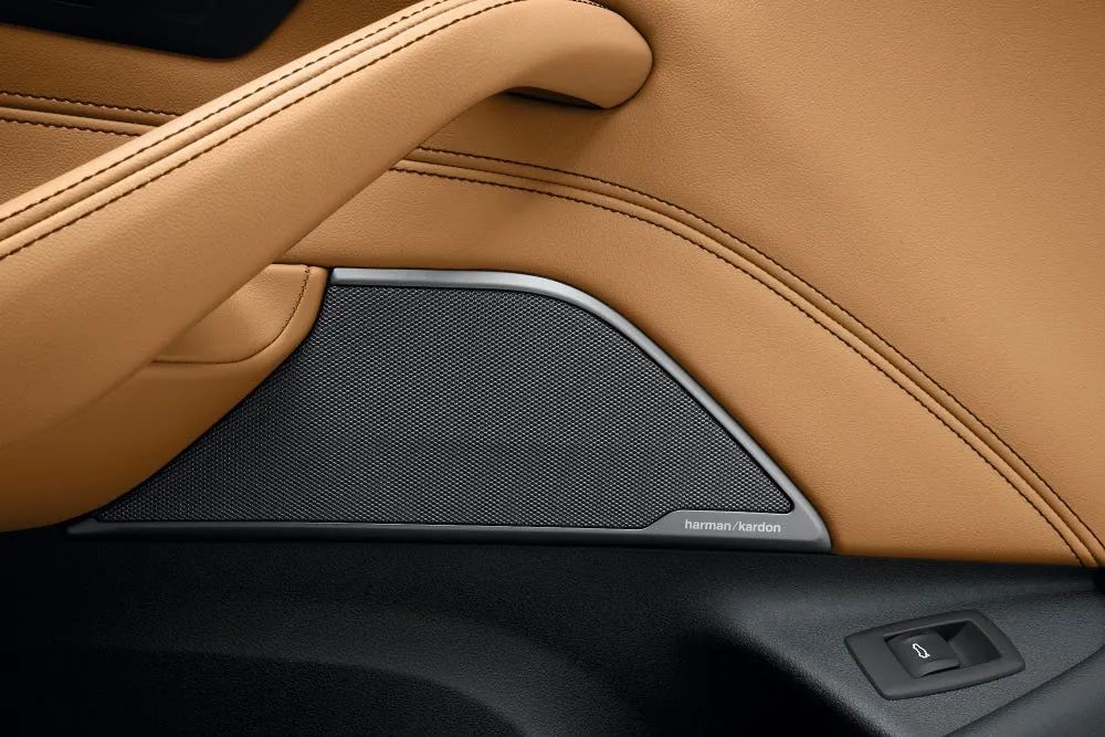 全新宝马5系2024款六方位介绍,2022宝马5系四驱系统xdrive