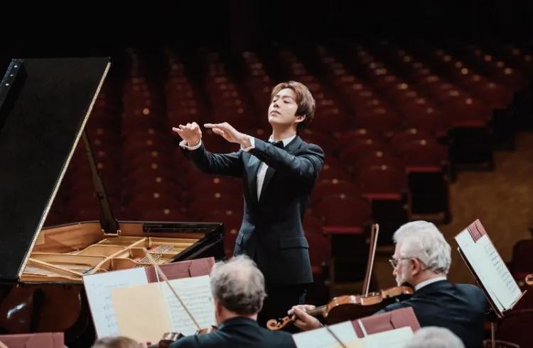 李云迪演奏肖邦幻想即兴曲完整版,李云迪钢琴波兰舞曲