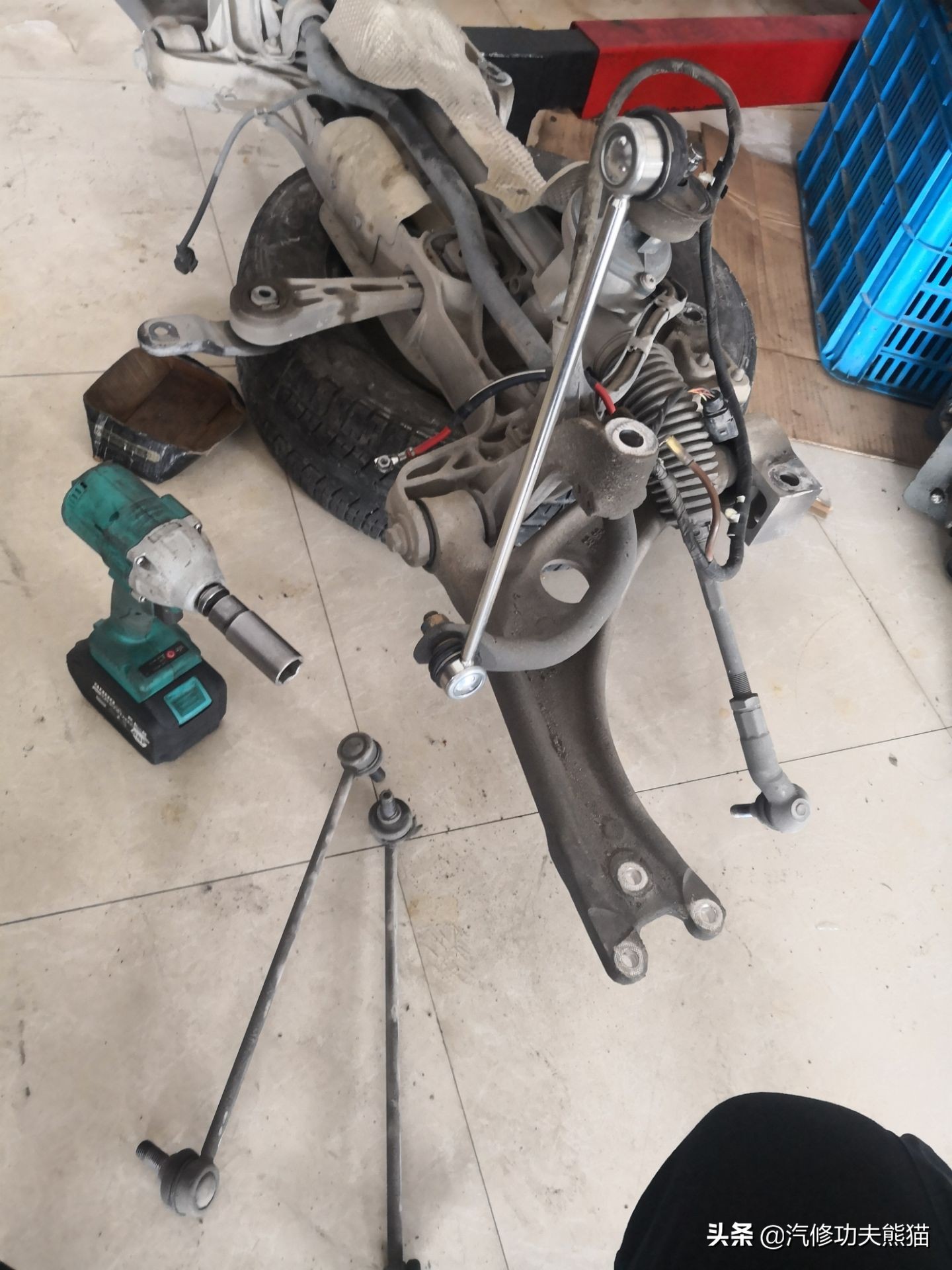 百年大众汽车品牌毁于烧机油？烧机油并非绝症，看看这台进口夏朗