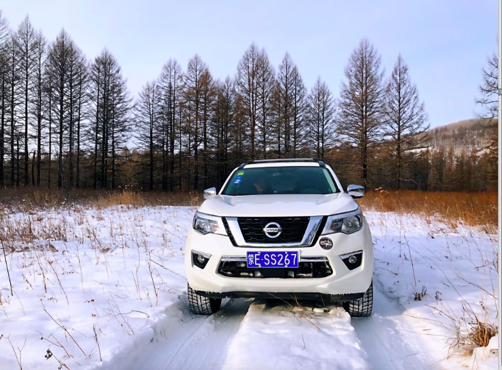 途乐越野测试对比,途达和途乐越野视频