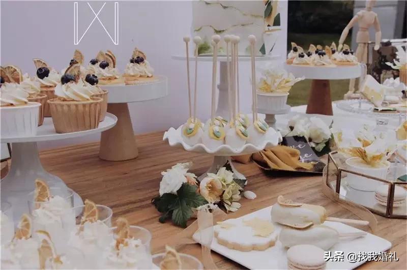 极简西式婚礼户外布置,法式复古婚礼户外效果