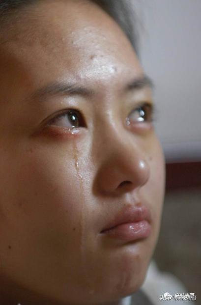 童瑶被张默打时照片,童瑶拿下冠军