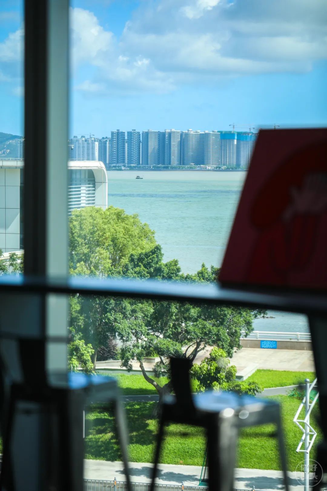 汕头也有韩剧同款的「室内棒球馆」啦!坐拥无敌海景,出片率up