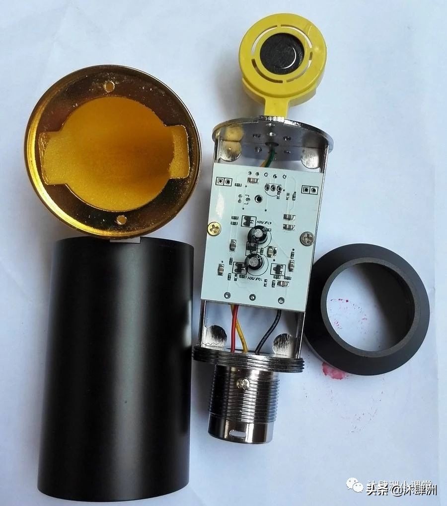 声卡自带话放和独立话放差距大吗,独立话放和声卡自带话放的区别