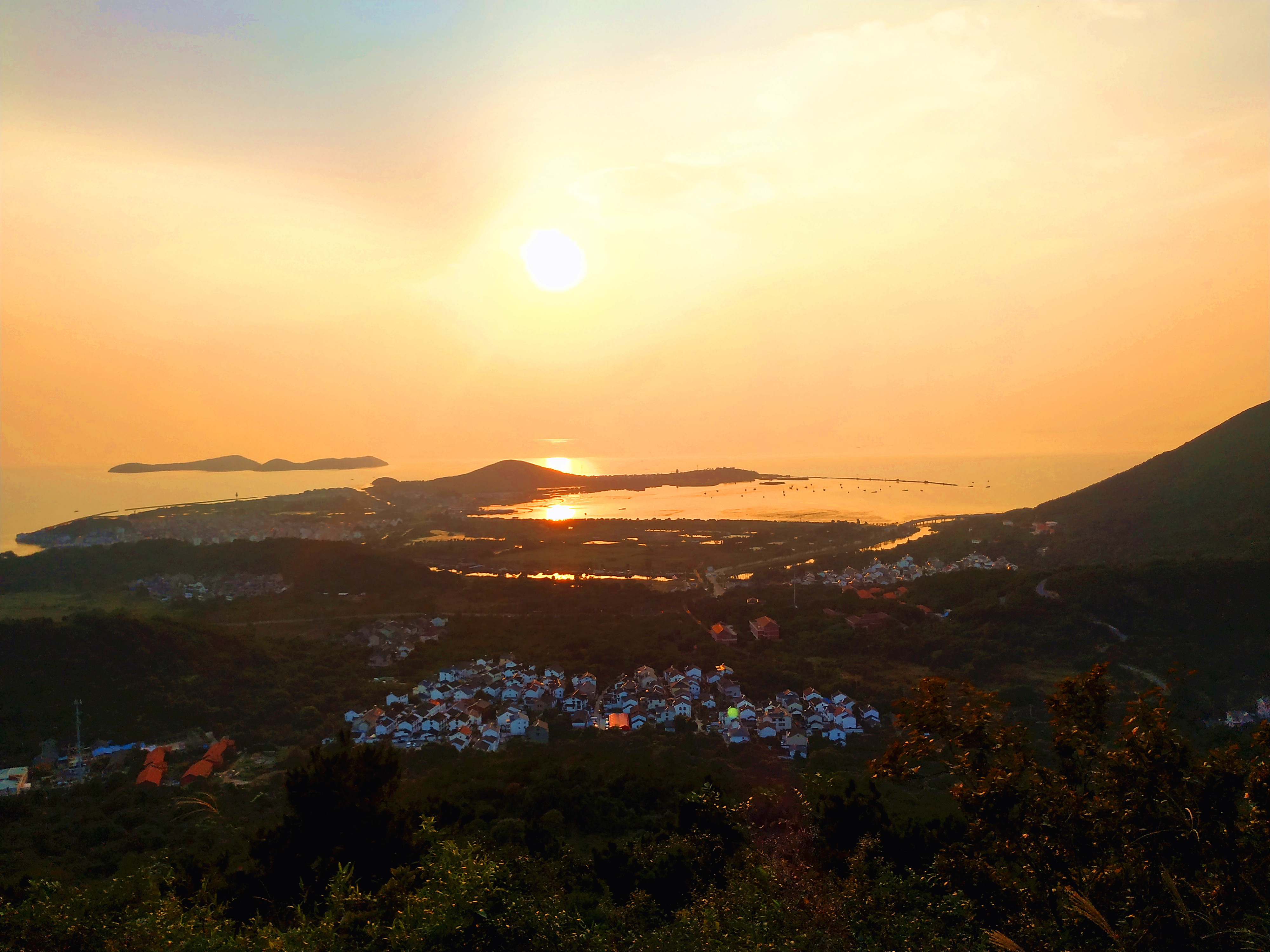 苏州哪座山可以探洞,苏州唯一的一个山洞