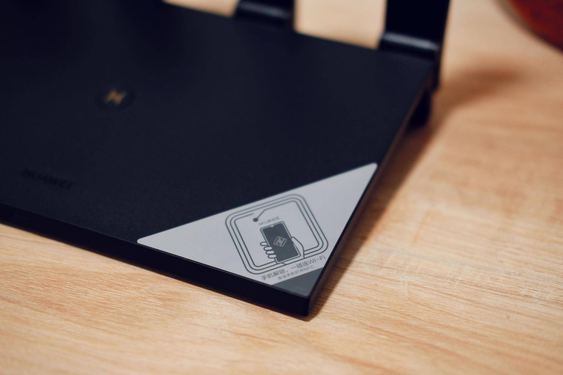 华为ax3pro路由器老款和新款对比,华为路由ax3pro测评