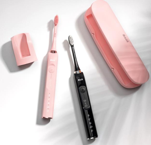 长期刷牙牙龈出血,为什么拿电动牙刷刷牙老牙龈出血