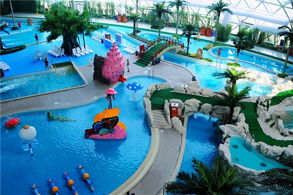 天山海世界水公园,天山海世界室内四季恒温戏水乐园