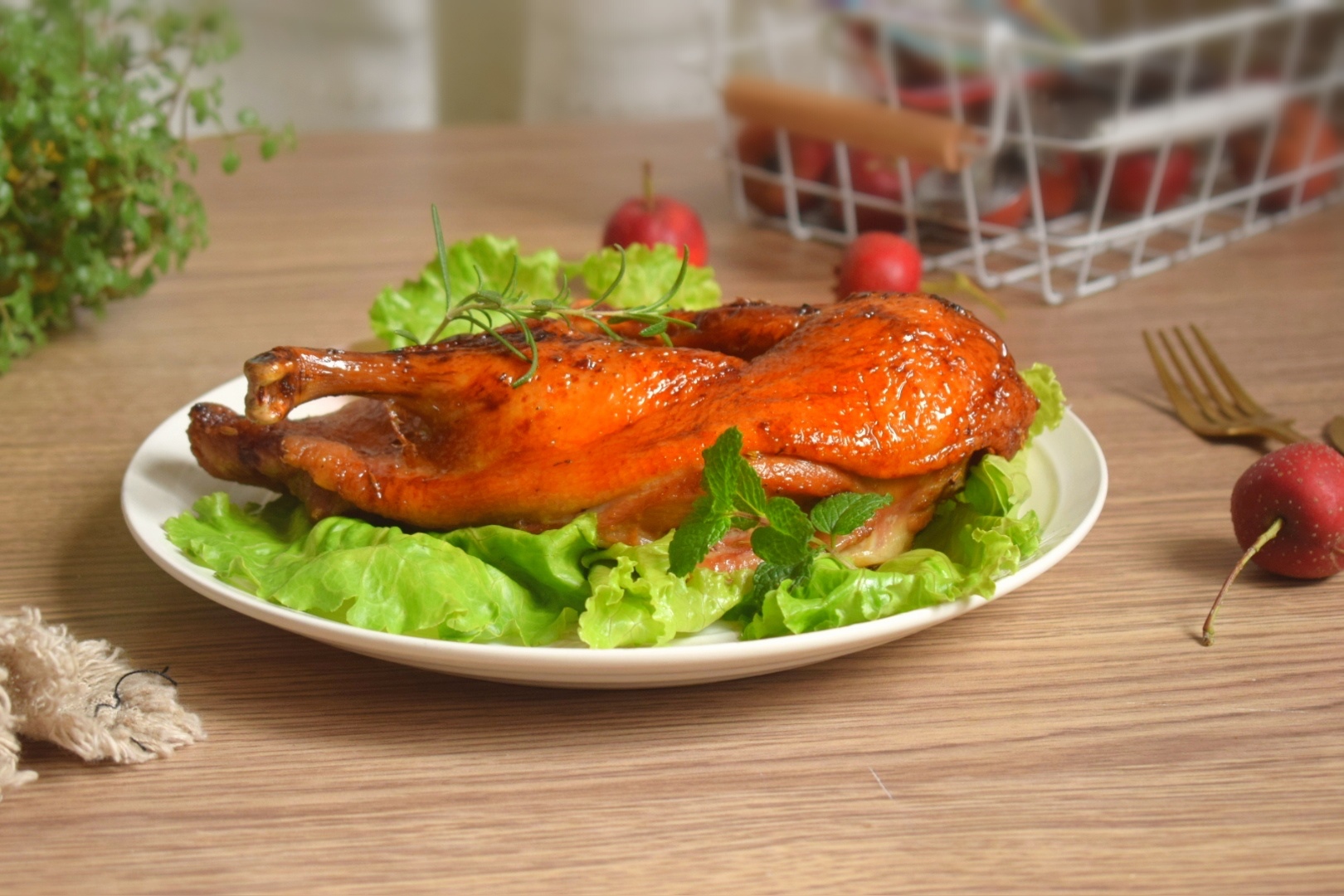 想吃烤鸭一定要这样做,想吃个烤鸭在家怎么烤