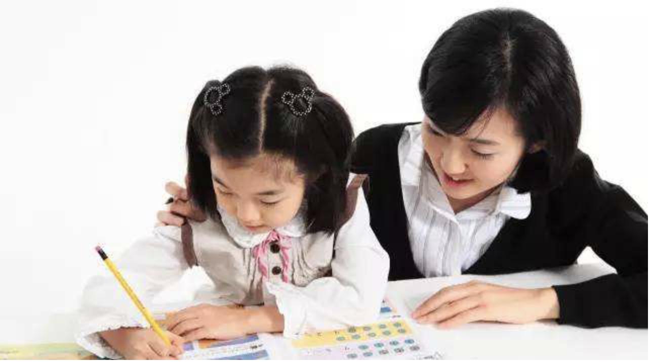 辅导孩子作业被气得脑出血,住院后又抑郁,为人父母一定要内心强大