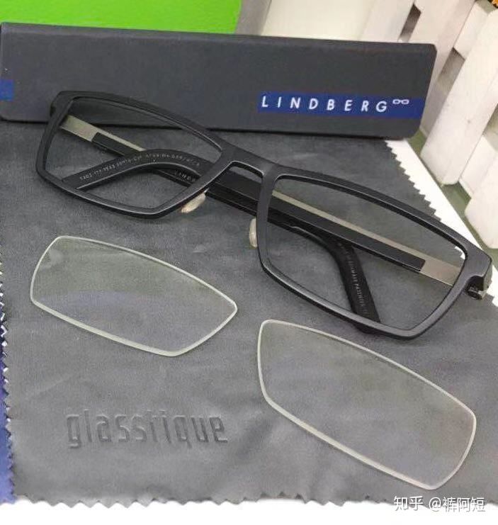 视力散光是怎么引起的,眩光及夜间视力障碍