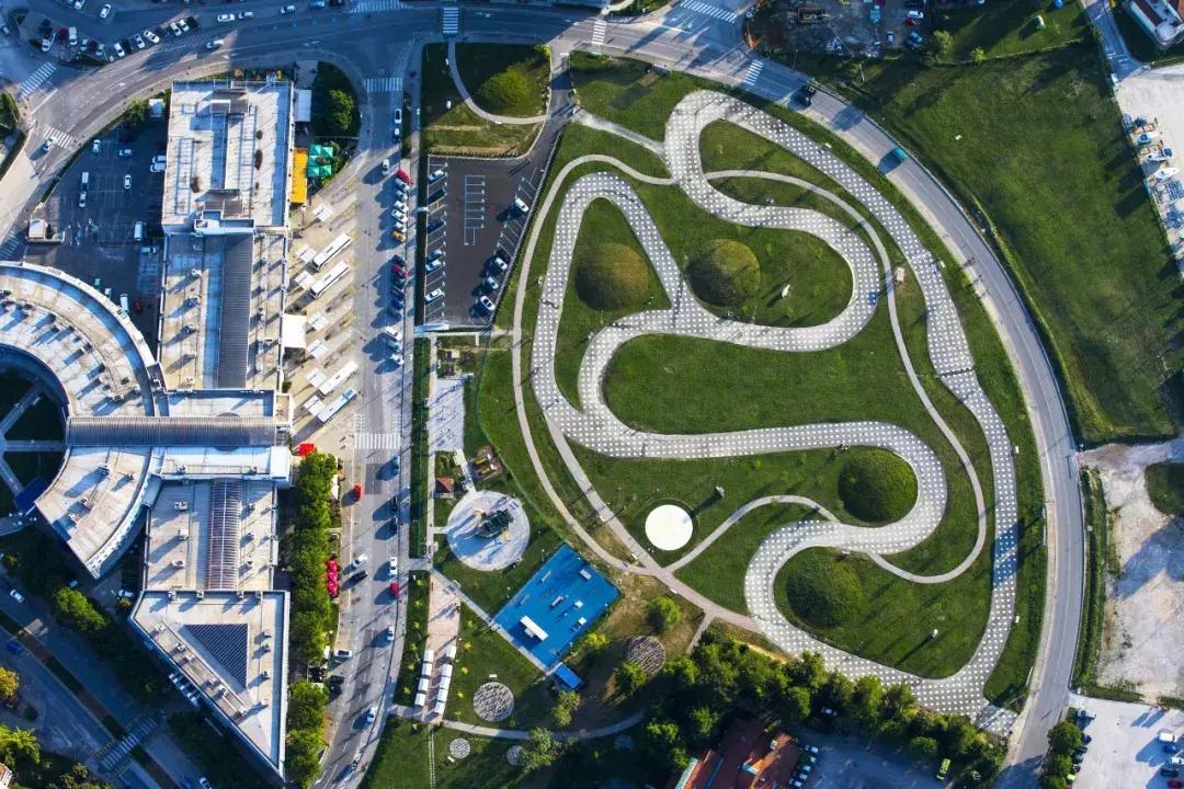 有设计感的线条图,极简设计之路