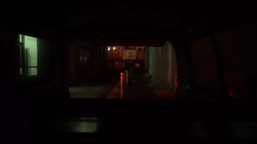 我跟网红灵车司机一起接了几次乘客