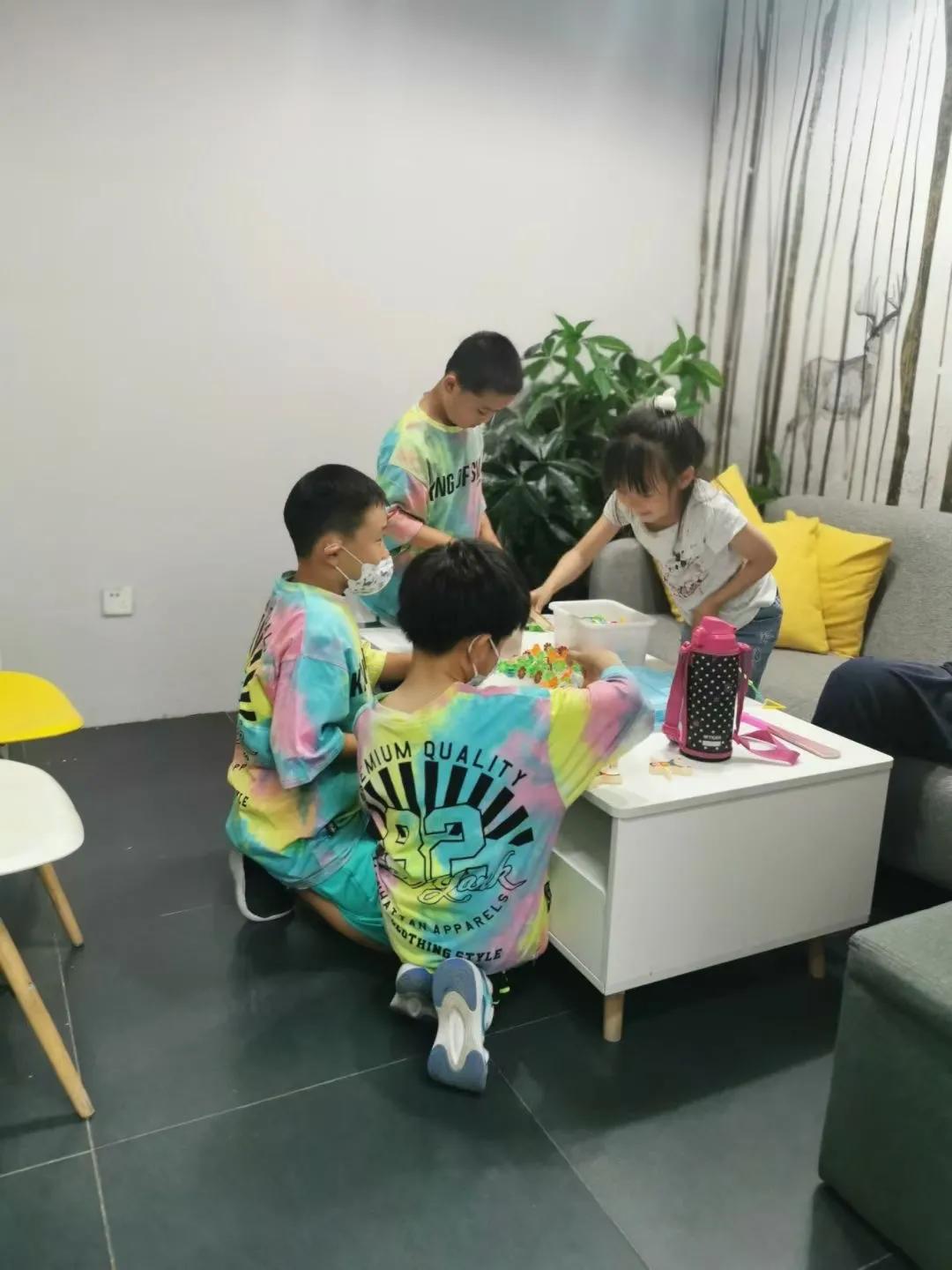 嘻哈帮街舞加盟,街舞加盟广告招商