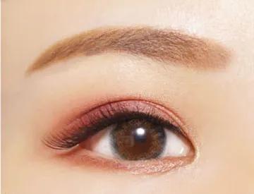 单眼皮肿眼泡眼妆3ceovertake,overtake眼影单眼皮肿眼泡眼妆教程