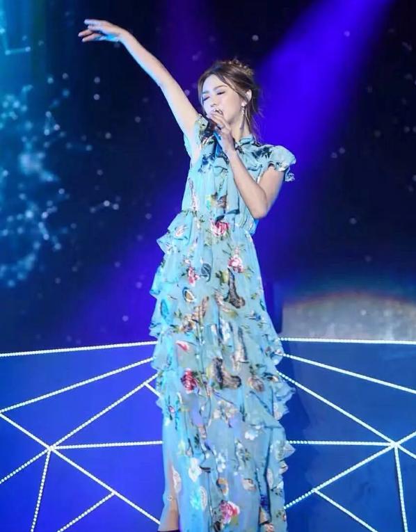 香港最后一个美少女,她被誉为香港最后一位美人