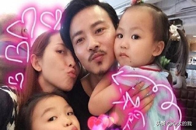 蔡少芬3胎生的是儿子吗,蔡少芬三胎顺利产子动画