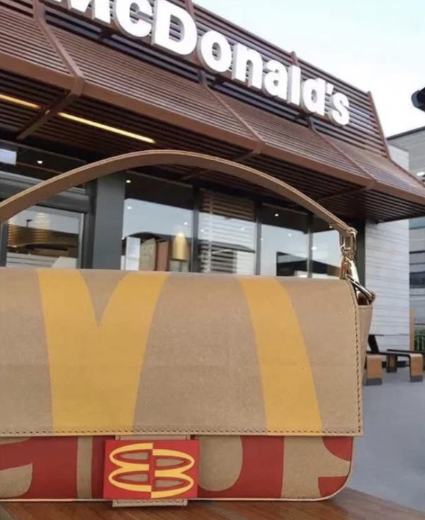 盘点blackpink又丑又贵衣服,盘点blackpink的贵衣服