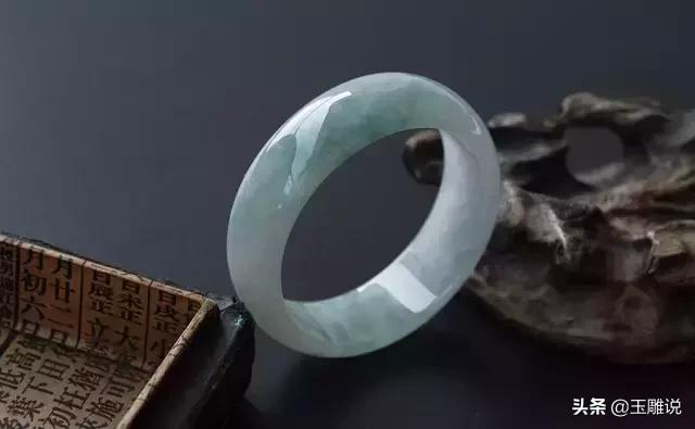 翡翠放时间长了变干怎么保养,刚买的新翡翠手镯应该怎样保养