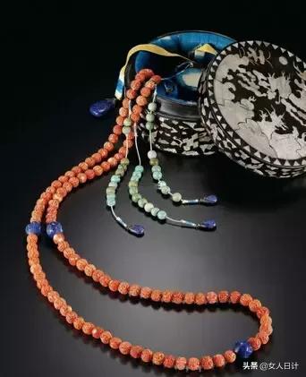 最适合穷人玩的5种手串,土豪看价值连城的东西