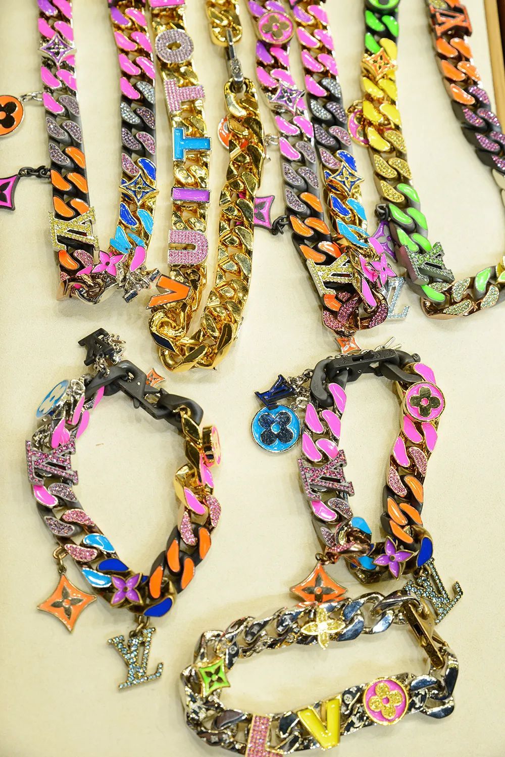 virgil在lv有多成功,virgil设计哪些lv经典产品