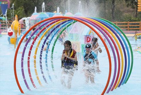 弥勒湖泉水乐园,弥勒水上乐园温泉