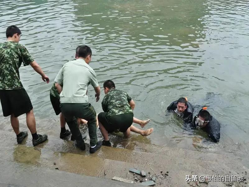 儿子溺水死亡的真相,儿子班里的同学溺水了