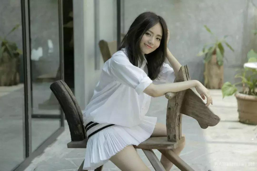 关于夏天高级文案短句干净治愈,关于夏天的文案热门短句有哪些